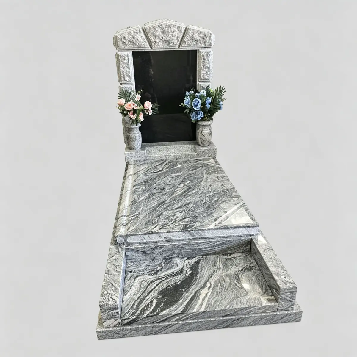 S-046 Monument plat în nișă