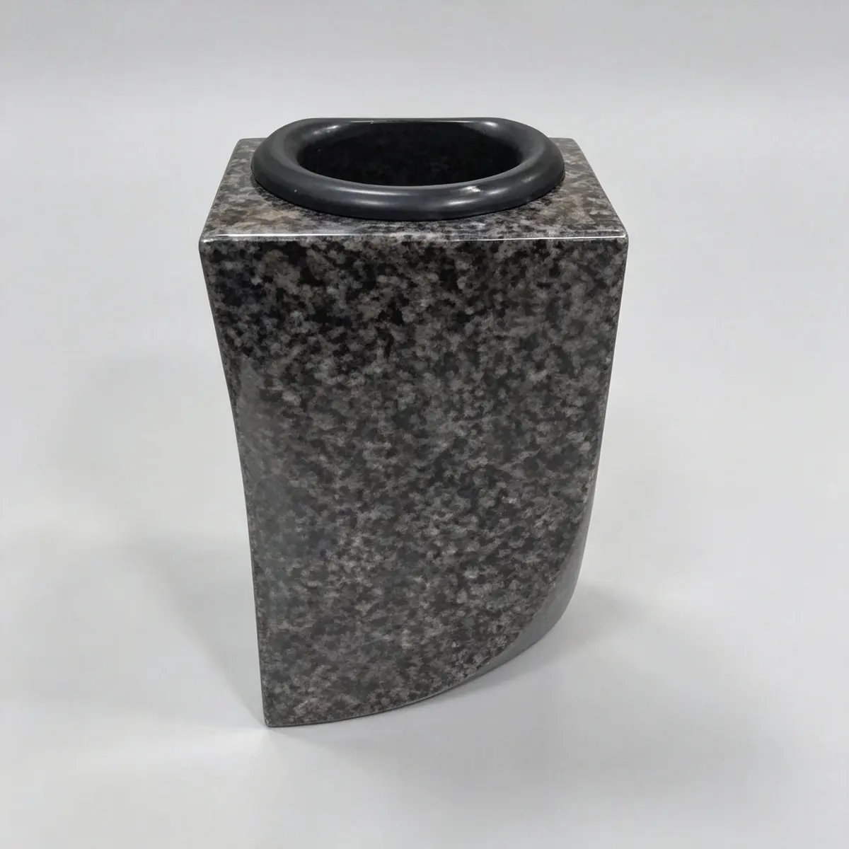 J-051 Recessed Vase
