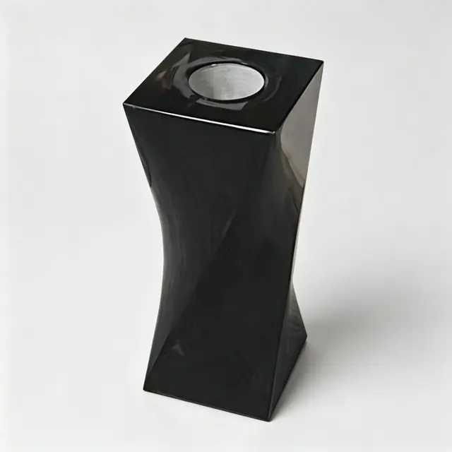 J-019 Twisted Vase